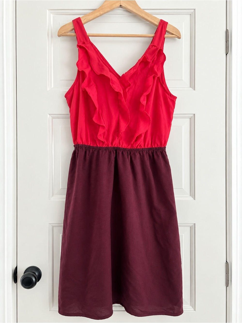 Vintage Mossimo Two-Tone Red & Burgundy Ruffle Dress, size medium